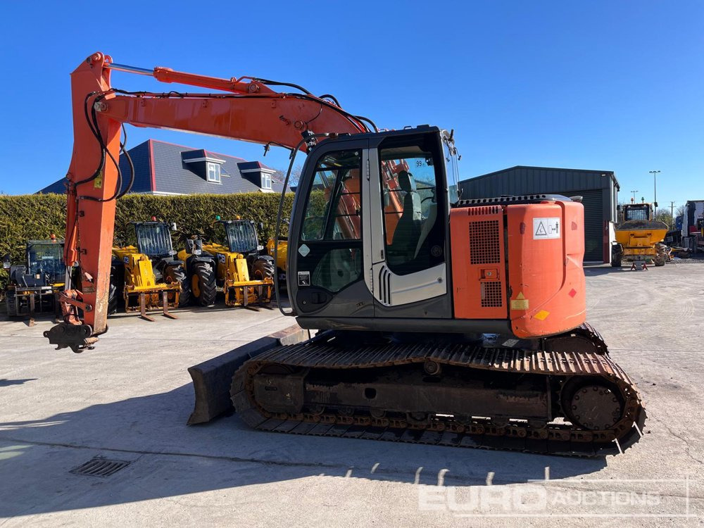 2011 Hitachi ZX135US-3 - Pásové rýpadlo: obrázok 4 2011 Hitachi ZX135US-3 - Pásové rýpadlo: obrázok 4