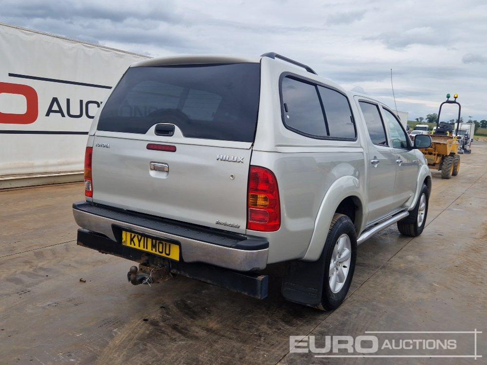 2011 Toyota Hilux Invincible - Pick-up: obrázok 5 2011 Toyota Hilux Invincible - Pick-up: obrázok 5