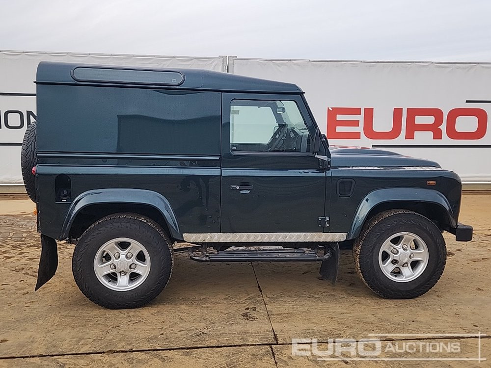 SUV 2012 Land Rover Defender 90: obrázok 6 SUV 2012 Land Rover Defender 90: obrázok 6