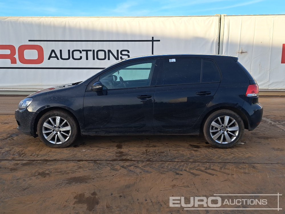 2012 Volkswagen Golf - Automobil: obrázok 2 2012 Volkswagen Golf - Automobil: obrázok 2