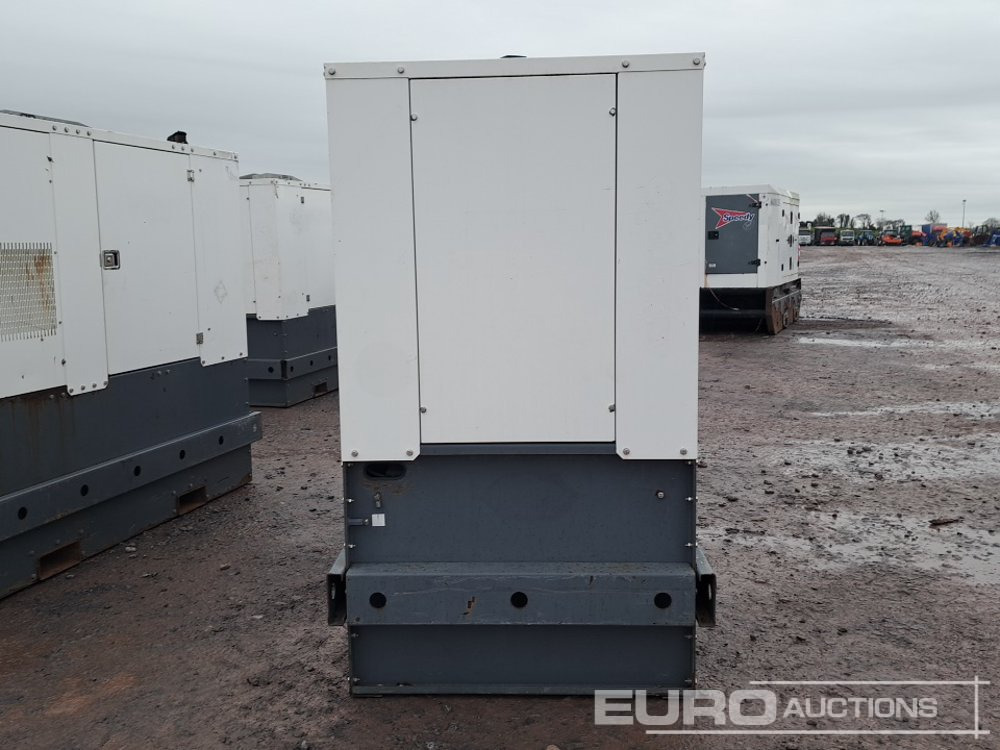 2013 Aggreko Bruno GX37JD 30KvA Diesel Generator, John Deere Engine - Elektrický generátor: obrázok 2 2013 Aggreko Bruno GX37JD 30KvA Diesel Generator, John Deere Engine - Elektrický generátor: obrázok 2