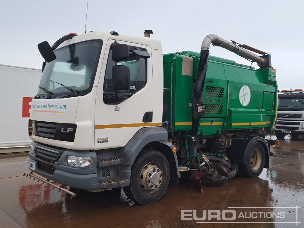 2013 DAF LF55.220 - Zametacie vozidlo: obrázok 1 2013 DAF LF55.220 - Zametacie vozidlo: obrázok 1