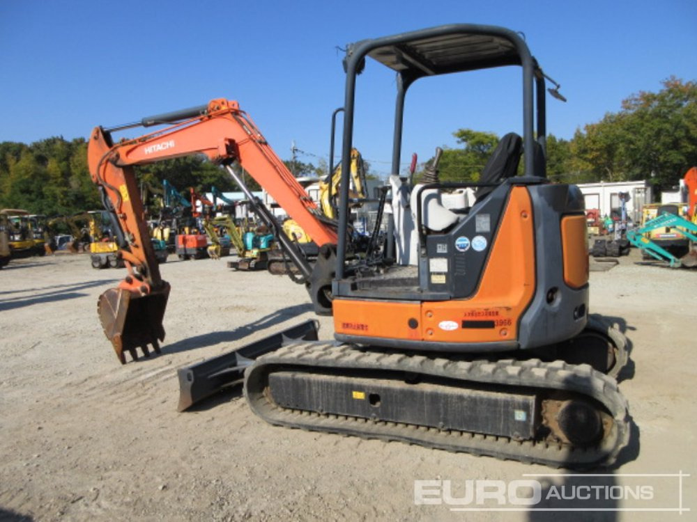 2013 Hitachi ZX40U-5A Rubber Tracks, Blade, Piped, Offset, Canopy - Mini rýpadlo: obrázok 2 2013 Hitachi ZX40U-5A Rubber Tracks, Blade, Piped, Offset, Canopy - Mini rýpadlo: obrázok 2