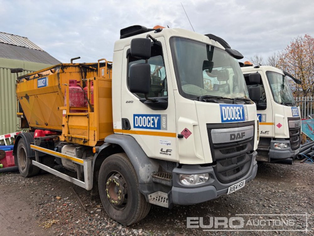 2014 DAF LF220 - Rozstrekovač živice: obrázok 5 2014 DAF LF220 - Rozstrekovač živice: obrázok 5