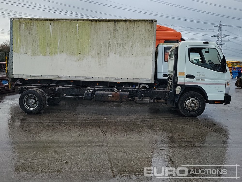 2014 Mitsubishi Canter - Podvozek s kabinou: obrázok 5 2014 Mitsubishi Canter - Podvozek s kabinou: obrázok 5