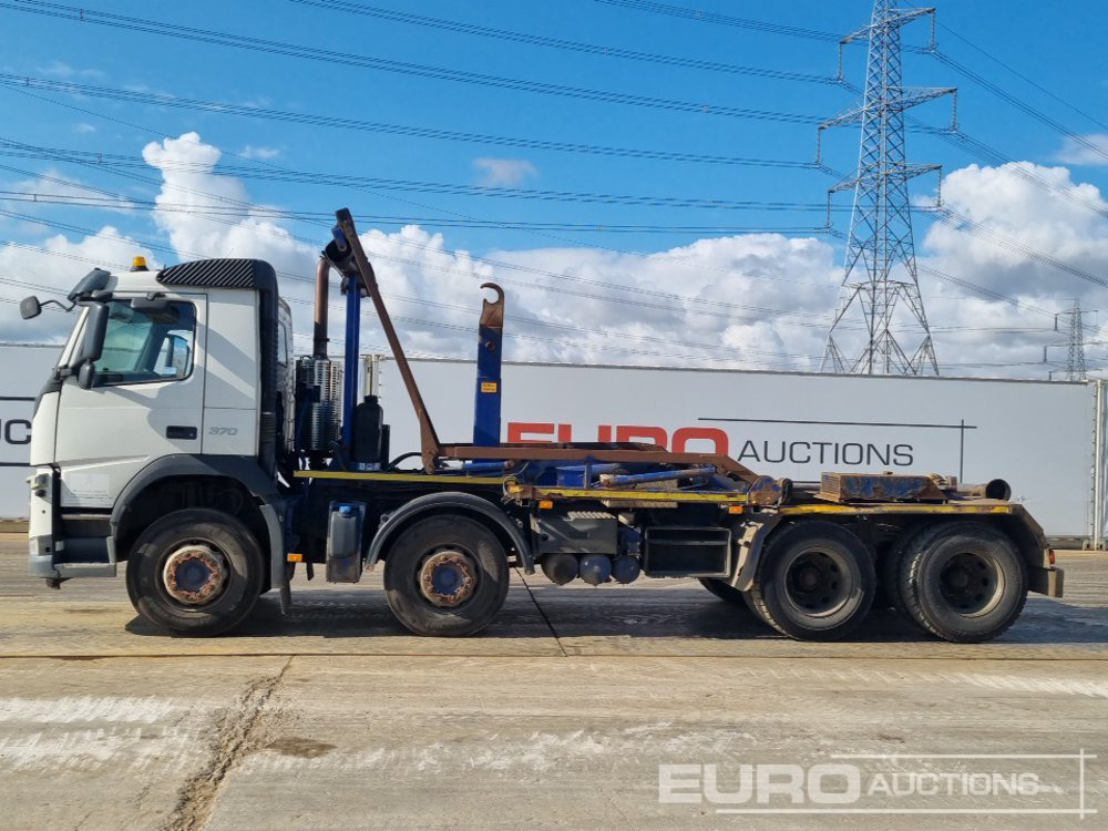 2014 Volvo FM370 - Hákový nosič kontajnerov: obrázok 2 2014 Volvo FM370 - Hákový nosič kontajnerov: obrázok 2
