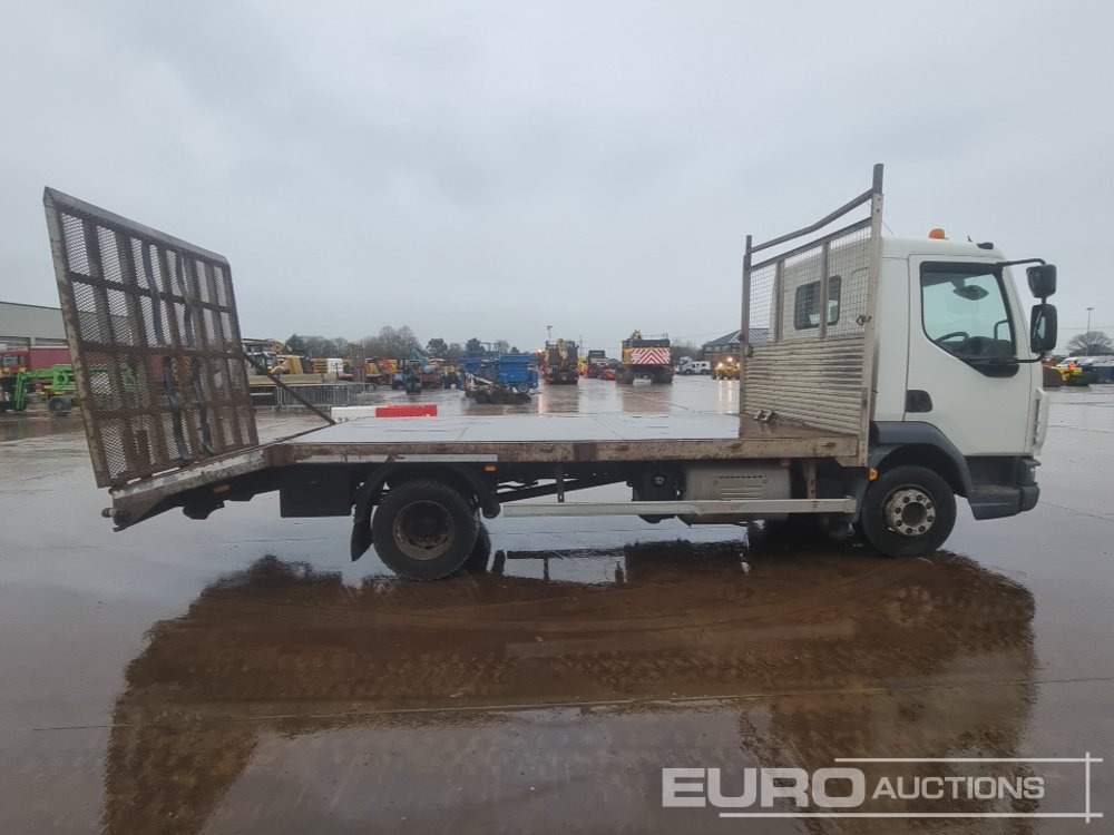 Valníkový/ Plošinový nákladný automobil na prepravu ťažké stroje 2015 DAF LF210: obrázok 6