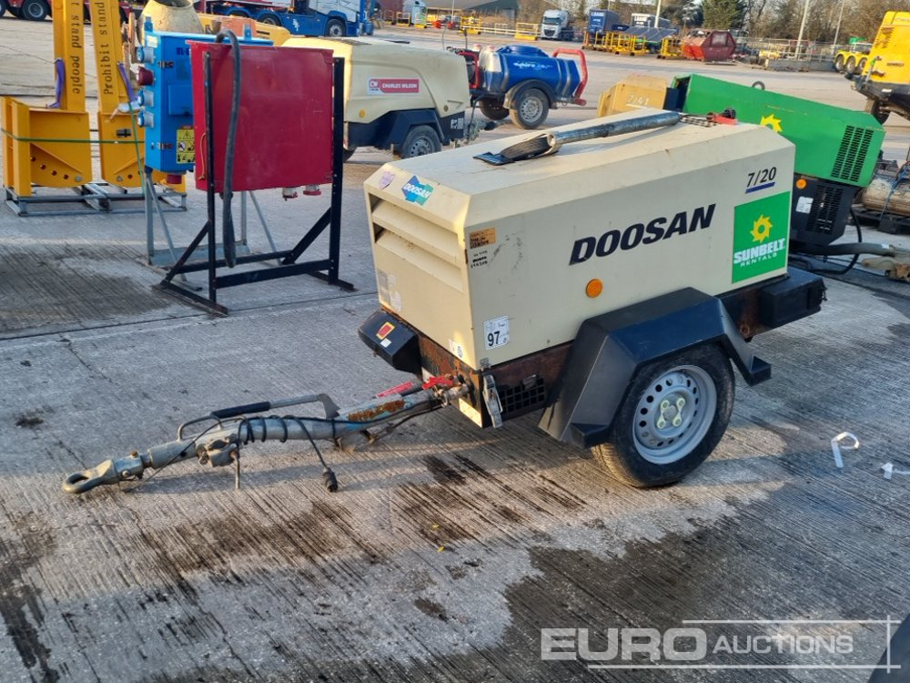 2015 Doosan 720 - Vzduchový kompresor: obrázok 1 2015 Doosan 720 - Vzduchový kompresor: obrázok 1