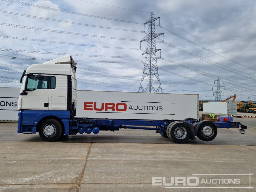 2015 MAN TGX26.440 - Podvozek s kabinou: obrázok 2 2015 MAN TGX26.440 - Podvozek s kabinou: obrázok 2