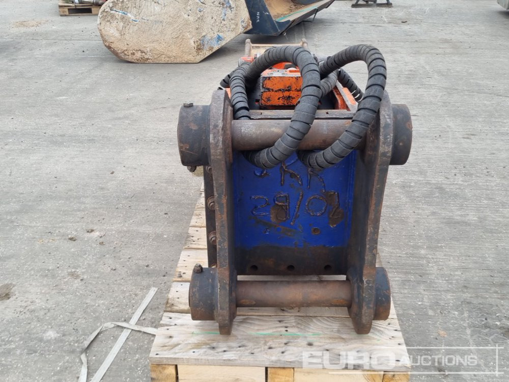 2015 NPK GH-10 - Hydraulické kladivo: obrázok 4 2015 NPK GH-10 - Hydraulické kladivo: obrázok 4