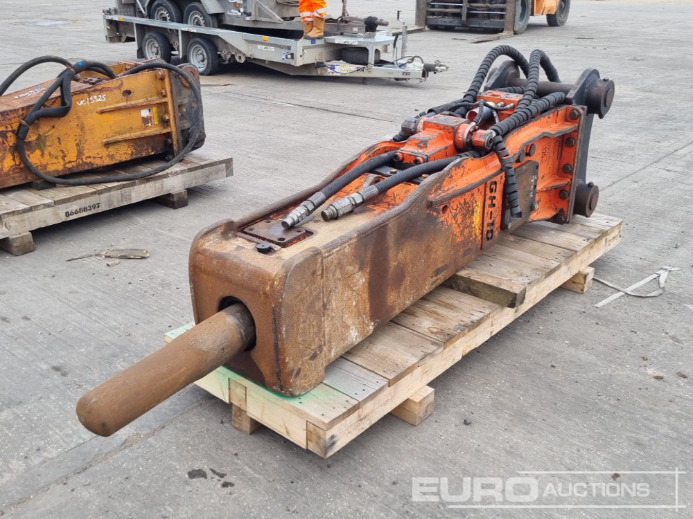 2015 NPK GH-10 - Hydraulické kladivo: obrázok 1 2015 NPK GH-10 - Hydraulické kladivo: obrázok 1
