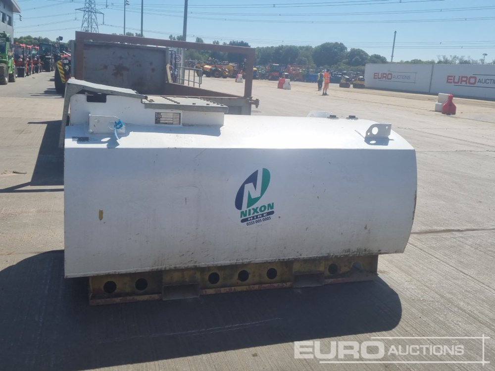 2015 Western 2000 Litre - Skladovacia nádrž: obrázok 2 2015 Western 2000 Litre - Skladovacia nádrž: obrázok 2