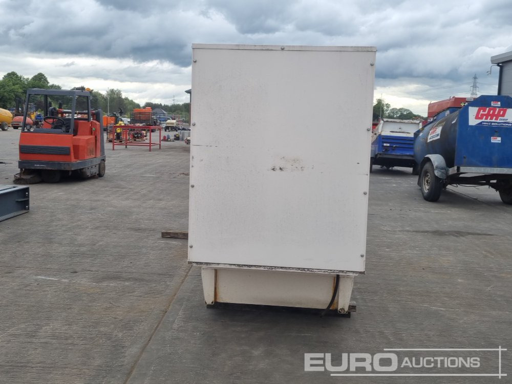 2016 FG Wilson P165-5 - Elektrický generátor: obrázok 4 2016 FG Wilson P165-5 - Elektrický generátor: obrázok 4