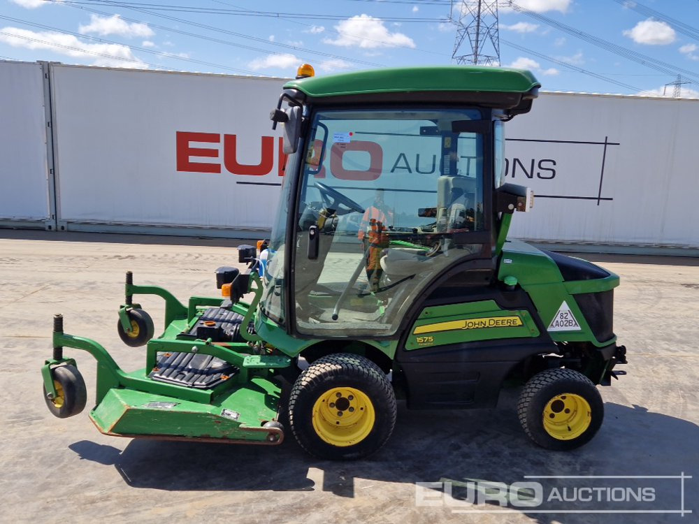 2016 John Deere 1575 - Záhradná kosačka: obrázok 2 2016 John Deere 1575 - Záhradná kosačka: obrázok 2