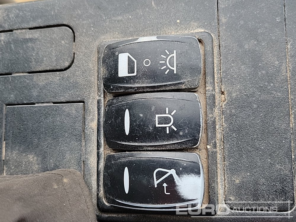 Pásové rýpadlo 2016 Volvo EC140EL: obrázok 37