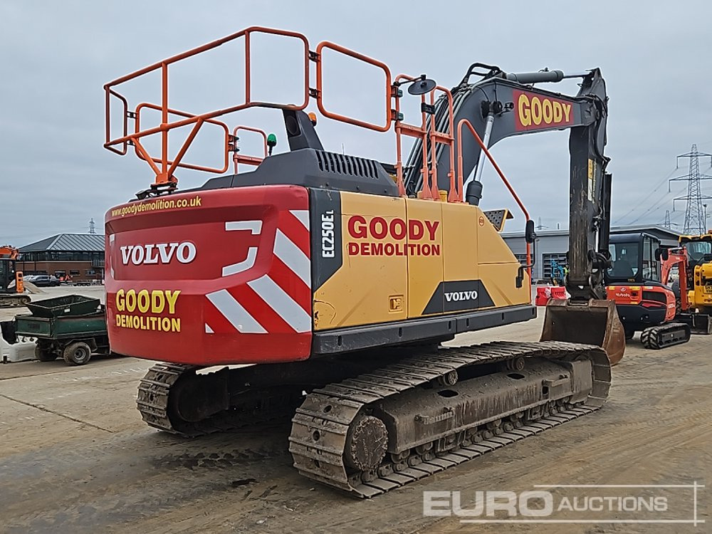 2016 Volvo EC250EL - Pásové rýpadlo: obrázok 5 2016 Volvo EC250EL - Pásové rýpadlo: obrázok 5