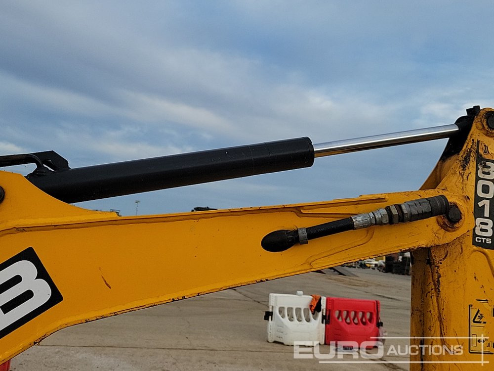 Mini rýpadlo 2017 JCB 8018: obrázok 24