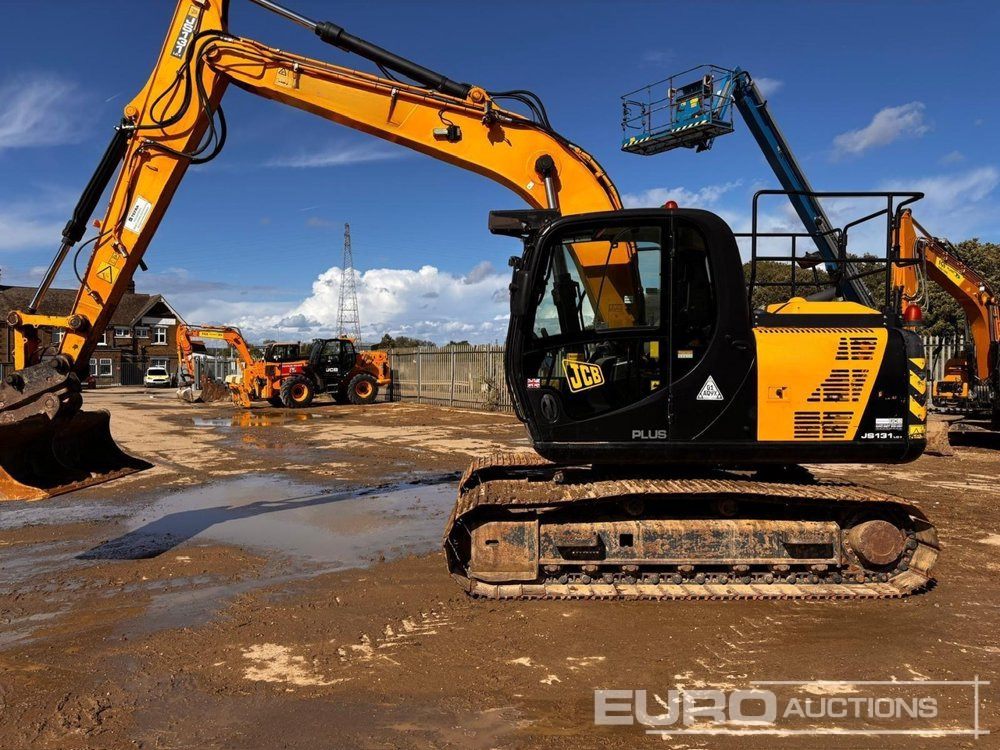 2017 JCB JS131LC+ - Pásové rýpadlo: obrázok 2 2017 JCB JS131LC+ - Pásové rýpadlo: obrázok 2