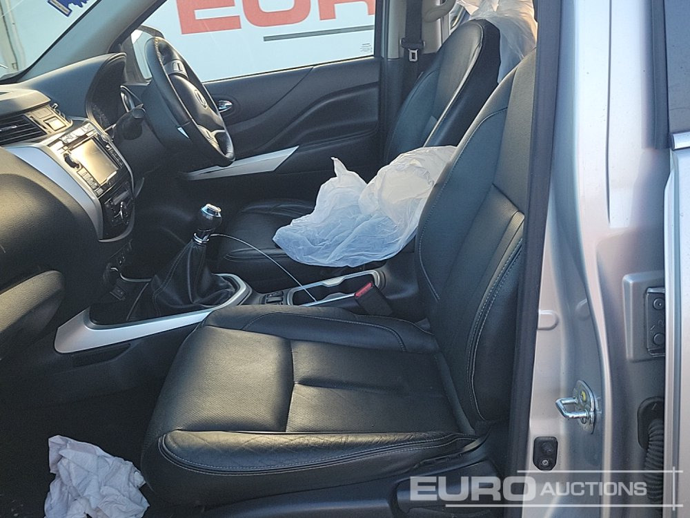 Pick-up 2017 Nissan Navara: obrázok 25 Pick-up 2017 Nissan Navara: obrázok 25