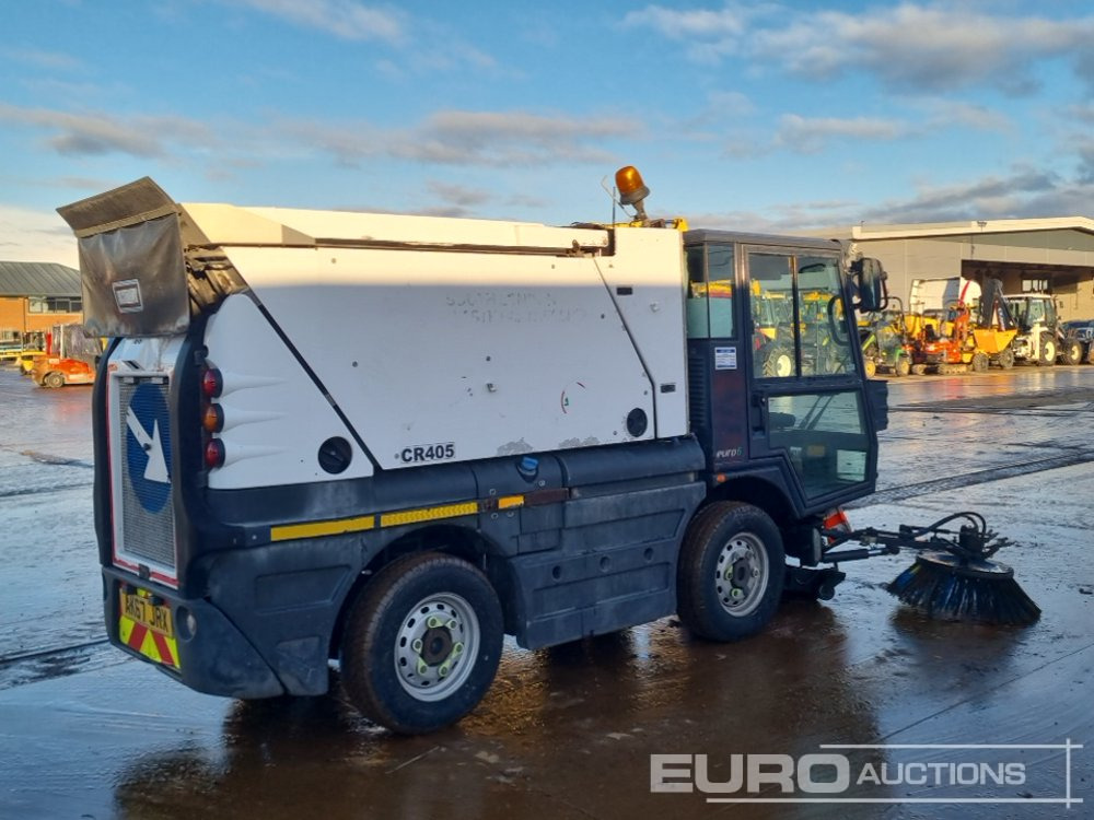 2017 Schmidt Compact 200 - Zametacie vozidlo: obrázok 5 2017 Schmidt Compact 200 - Zametacie vozidlo: obrázok 5