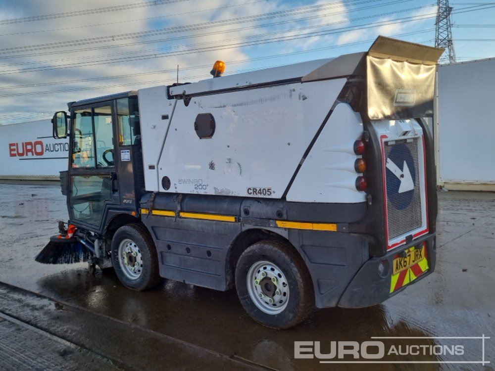 2017 Schmidt Compact 200 - Zametacie vozidlo: obrázok 3 2017 Schmidt Compact 200 - Zametacie vozidlo: obrázok 3