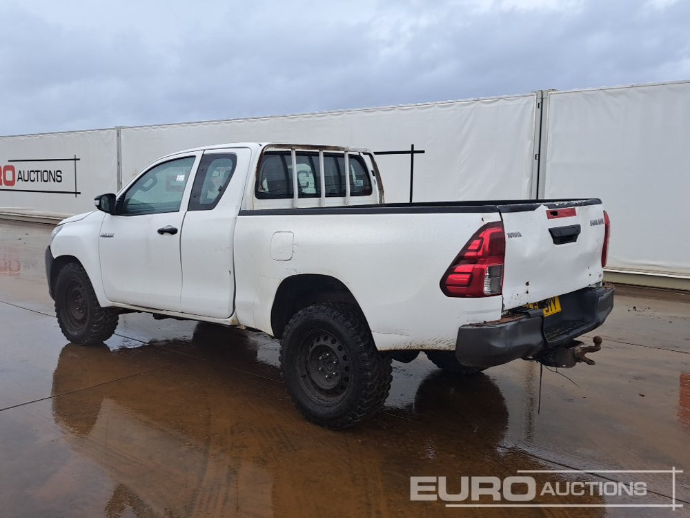 2017 Toyota Hilux - Pick-up: obrázok 3 2017 Toyota Hilux - Pick-up: obrázok 3