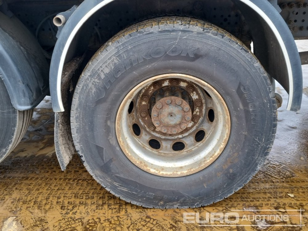 Valníkový/ Plošinový nákladný automobil 2018 Mercedes Arocs 2533: obrázok 13