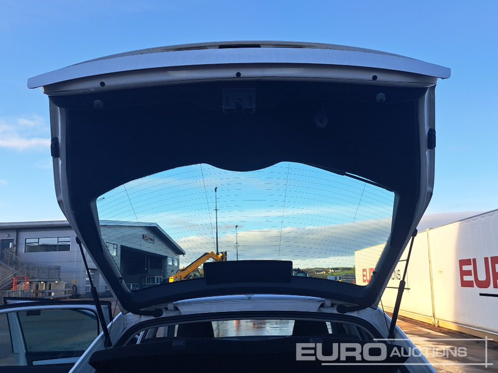 Automobil 2020 Skoda Octavia: obrázok 20 Automobil 2020 Skoda Octavia: obrázok 20