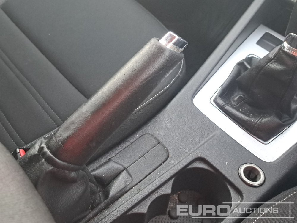 Automobil 2020 Skoda Octavia: obrázok 34 Automobil 2020 Skoda Octavia: obrázok 34