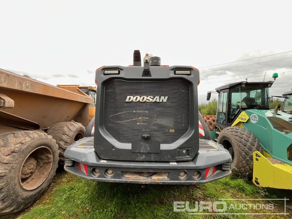 2021 Doosan DL320-7 - Kolesový nakladač: obrázok 4 2021 Doosan DL320-7 - Kolesový nakladač: obrázok 4