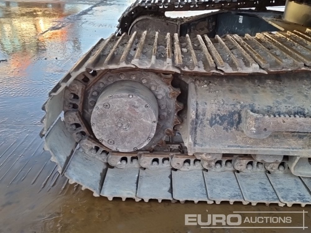 Pásové rýpadlo 2021 JCB 220X LC: obrázok 16