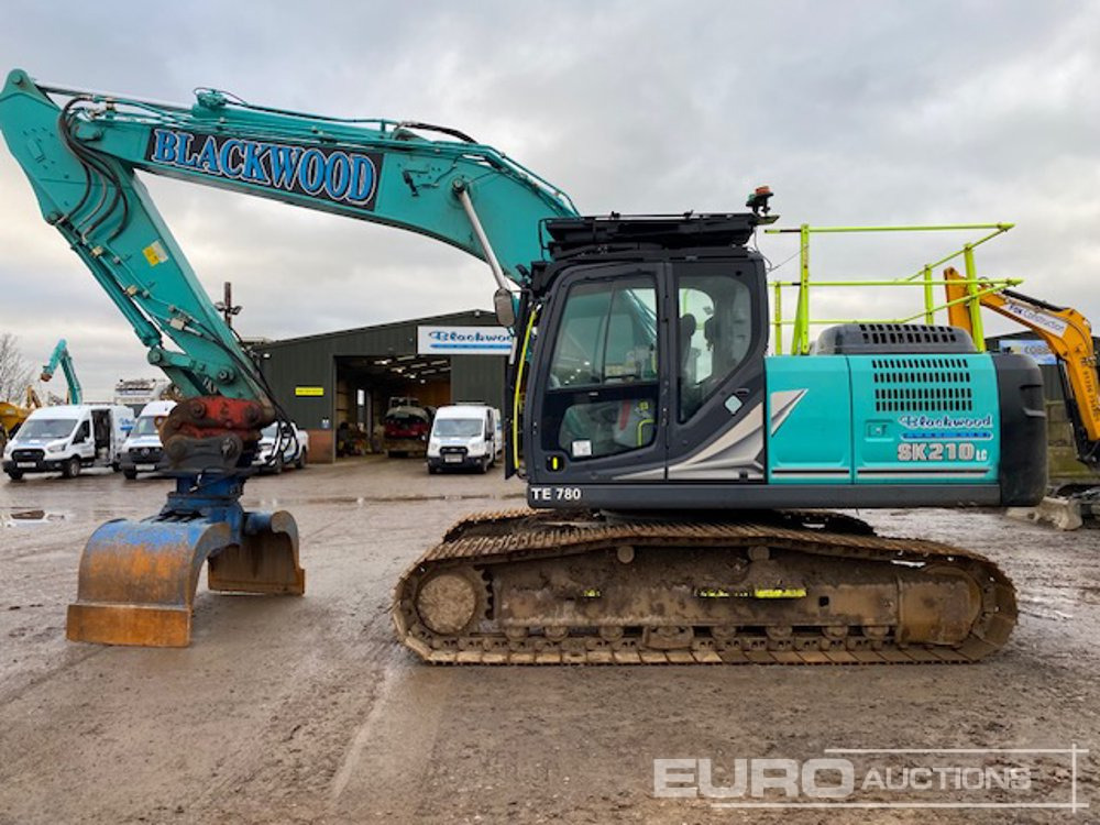 2021 Kobelco SK210LC-11 - Pásové rýpadlo: obrázok 2 2021 Kobelco SK210LC-11 - Pásové rýpadlo: obrázok 2