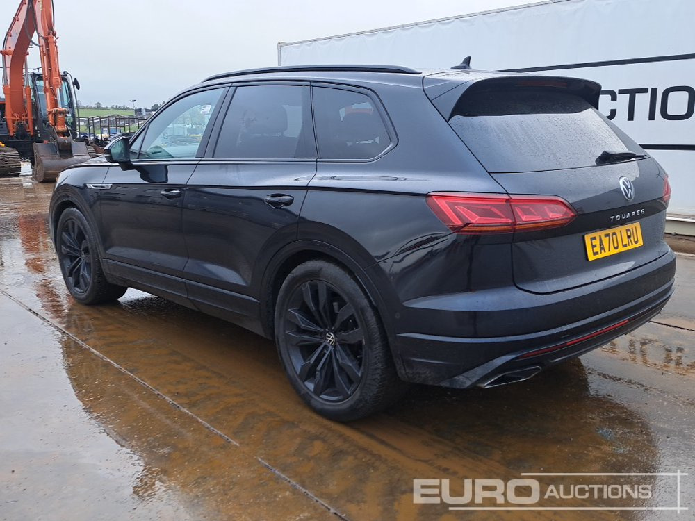 2021 Volkswagen Touareg - SUV: obrázok 3 2021 Volkswagen Touareg - SUV: obrázok 3