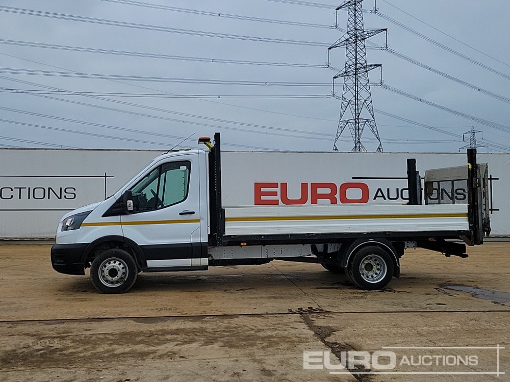2022 Ford Transit 350 - Dodávka valník: obrázok 2 2022 Ford Transit 350 - Dodávka valník: obrázok 2