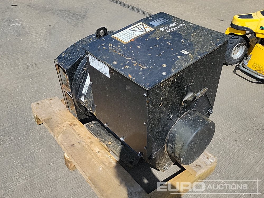 2022 Stamford 160kVA Alternator - Elektrický generátor: obrázok 3 2022 Stamford 160kVA Alternator - Elektrický generátor: obrázok 3