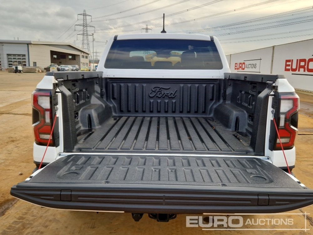 Pick-up 2024 Ford Ranger Raptor: obrázok 13 Pick-up 2024 Ford Ranger Raptor: obrázok 13