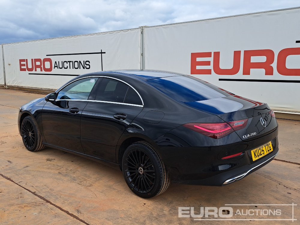 2025 Mercedes CLA 200 - Automobil: obrázok 3 2025 Mercedes CLA 200 - Automobil: obrázok 3