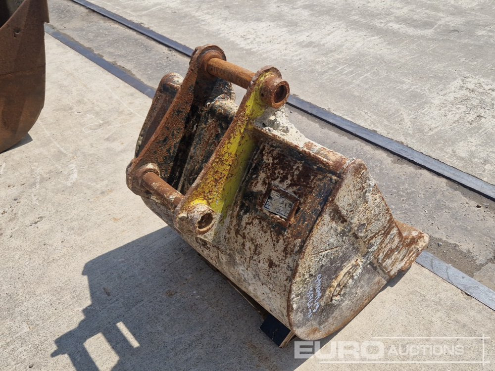 30" Strickland Digging Bucket 45mm Pin to suit 4-6 Ton Excavator - Lyžica: obrázok 5 30" Strickland Digging Bucket 45mm Pin to suit 4-6 Ton Excavator - Lyžica: obrázok 5