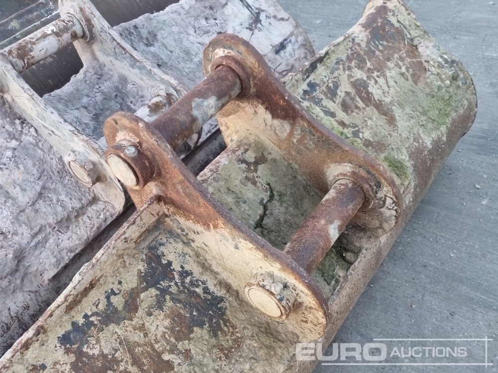 Lyžica 60", 60" Ditching Bucket, 36", 36" Digging Bucket 60mm Pin to suit 10 Ton Excavator: obrázok 26 Lyžica 60", 60" Ditching Bucket, 36", 36" Digging Bucket 60mm Pin to suit 10 Ton Excavator: obrázok 26