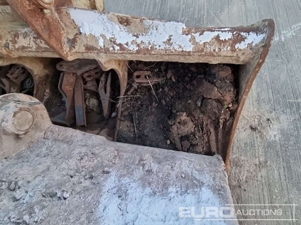 Lyžica 60", 60" Ditching Bucket, 36", 36" Digging Bucket 60mm Pin to suit 10 Ton Excavator: obrázok 25 Lyžica 60", 60" Ditching Bucket, 36", 36" Digging Bucket 60mm Pin to suit 10 Ton Excavator: obrázok 25