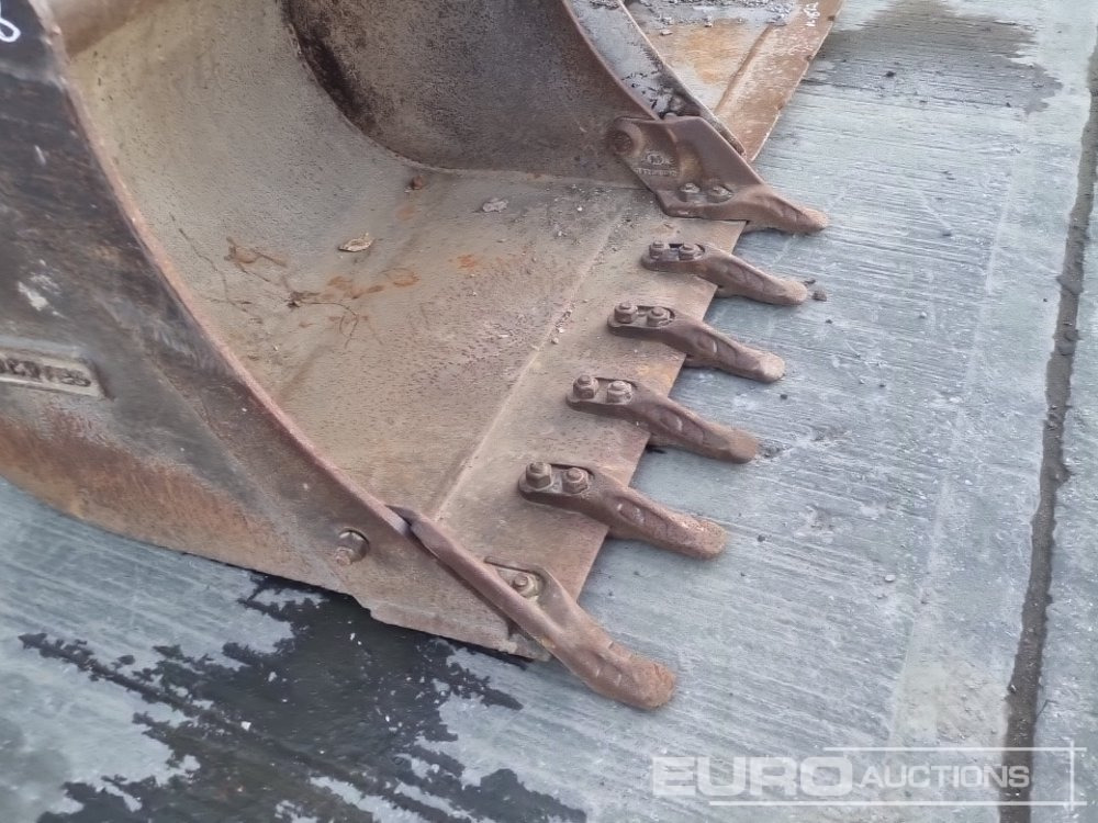 Lyžica 60", 60" Ditching Bucket, 36", 36" Digging Bucket 60mm Pin to suit 10 Ton Excavator: obrázok 14 Lyžica 60", 60" Ditching Bucket, 36", 36" Digging Bucket 60mm Pin to suit 10 Ton Excavator: obrázok 14