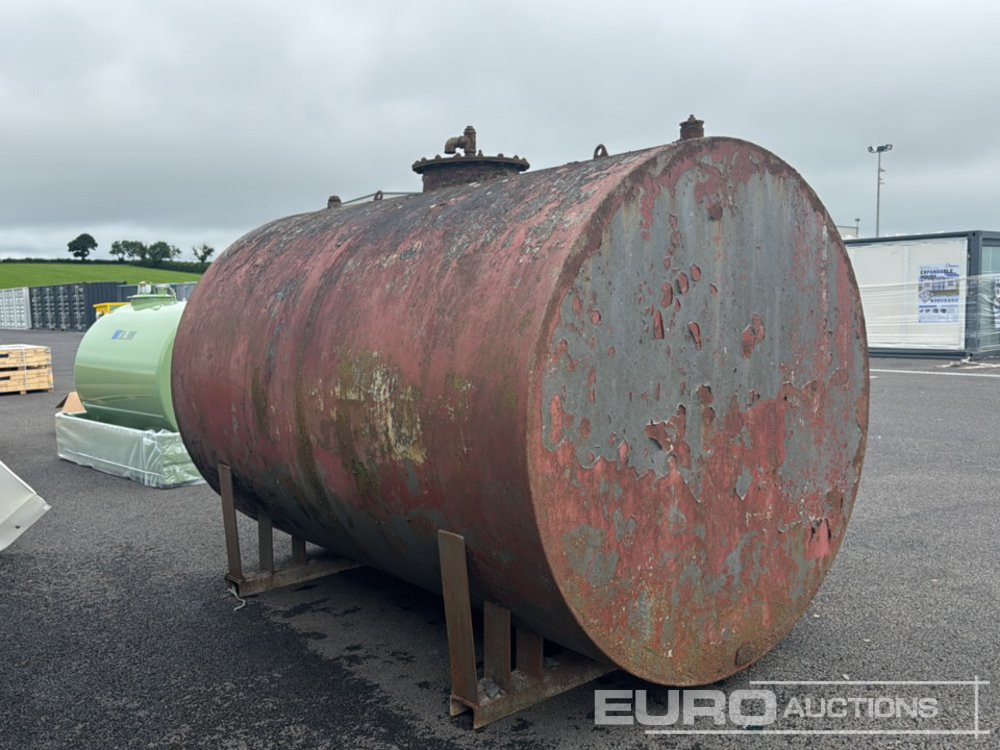6000 Litre Steel Fuel Tank - Skladovacia nádrž: obrázok 5 6000 Litre Steel Fuel Tank - Skladovacia nádrž: obrázok 5