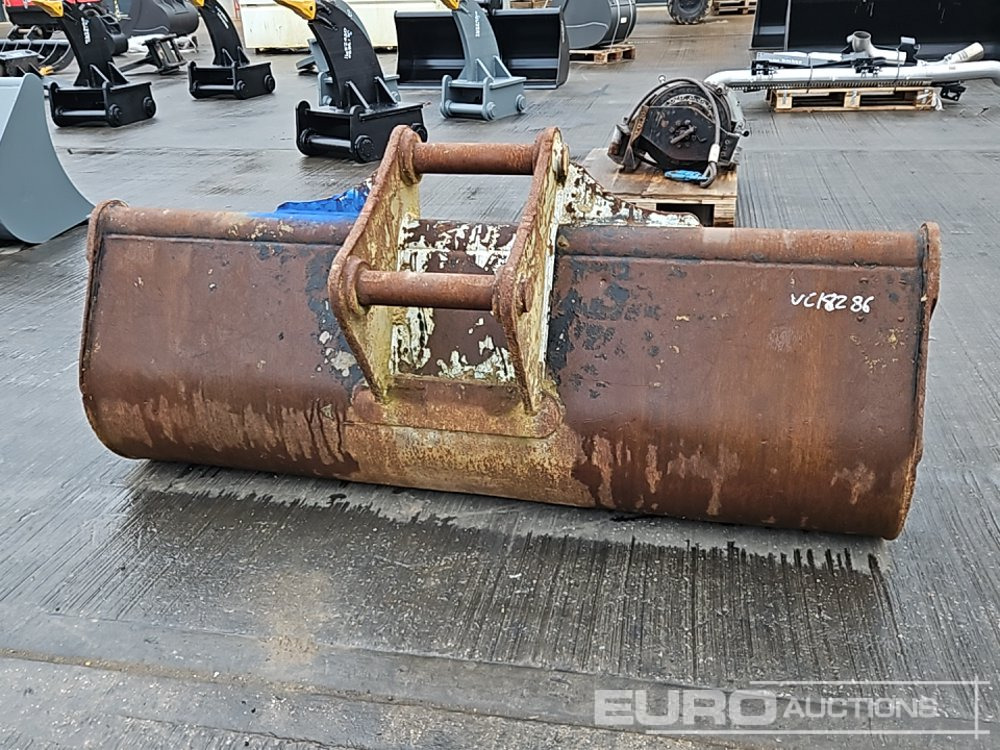 72" Ditching Bucket 65mm Pin to suit 13 Ton Excavator - Lyžica: obrázok 4 72" Ditching Bucket 65mm Pin to suit 13 Ton Excavator - Lyžica: obrázok 4
