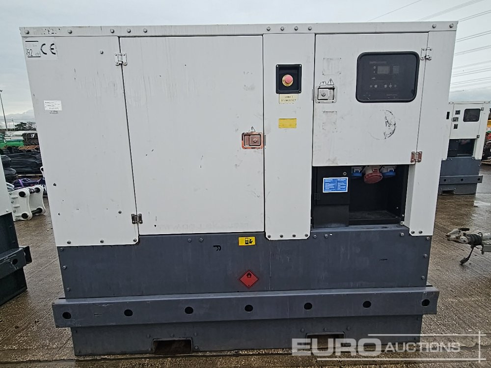 Aggreko 30kVA Generator, John Deere Engine - Elektrický generátor: obrázok 2 Aggreko 30kVA Generator, John Deere Engine - Elektrický generátor: obrázok 2