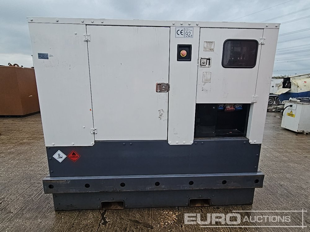 Aggreko Generator, John Deere Engine - Elektrický generátor: obrázok 2 Aggreko Generator, John Deere Engine - Elektrický generátor: obrázok 2