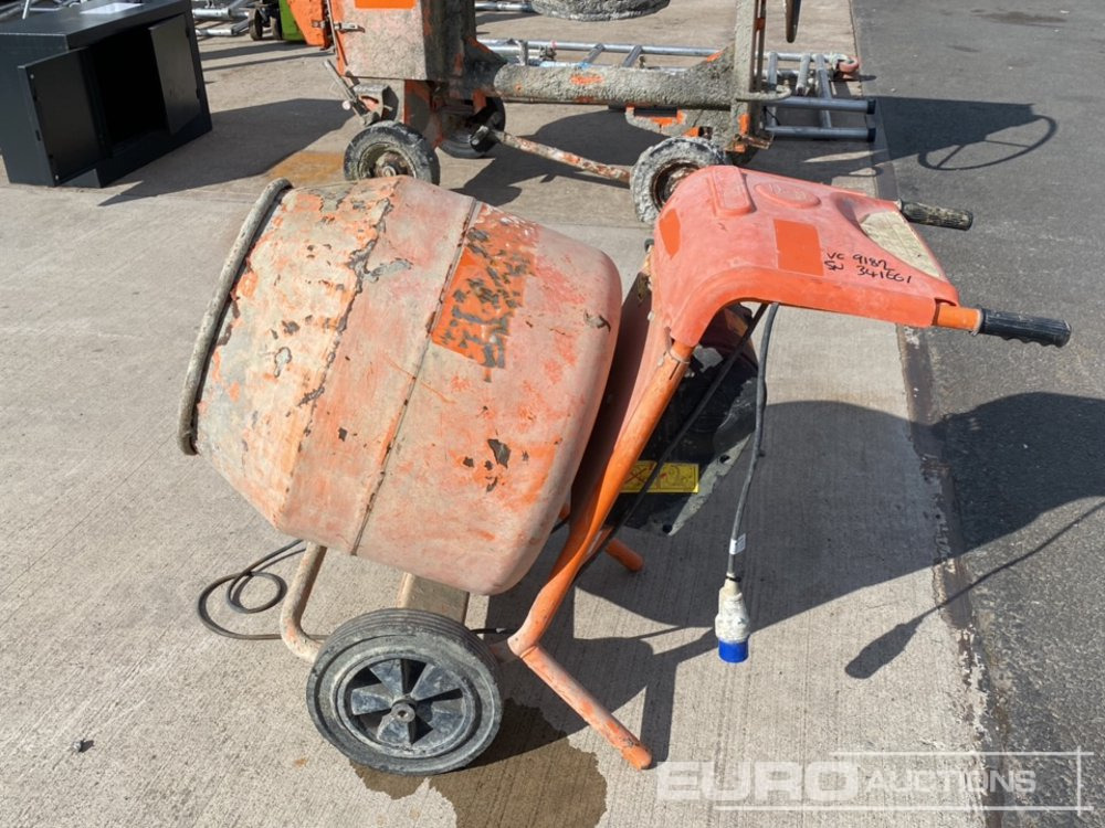 Altrad Minimmix 150 240 Volt Cement Mixer - Stavebná miešačka: obrázok 2 Altrad Minimmix 150 240 Volt Cement Mixer - Stavebná miešačka: obrázok 2