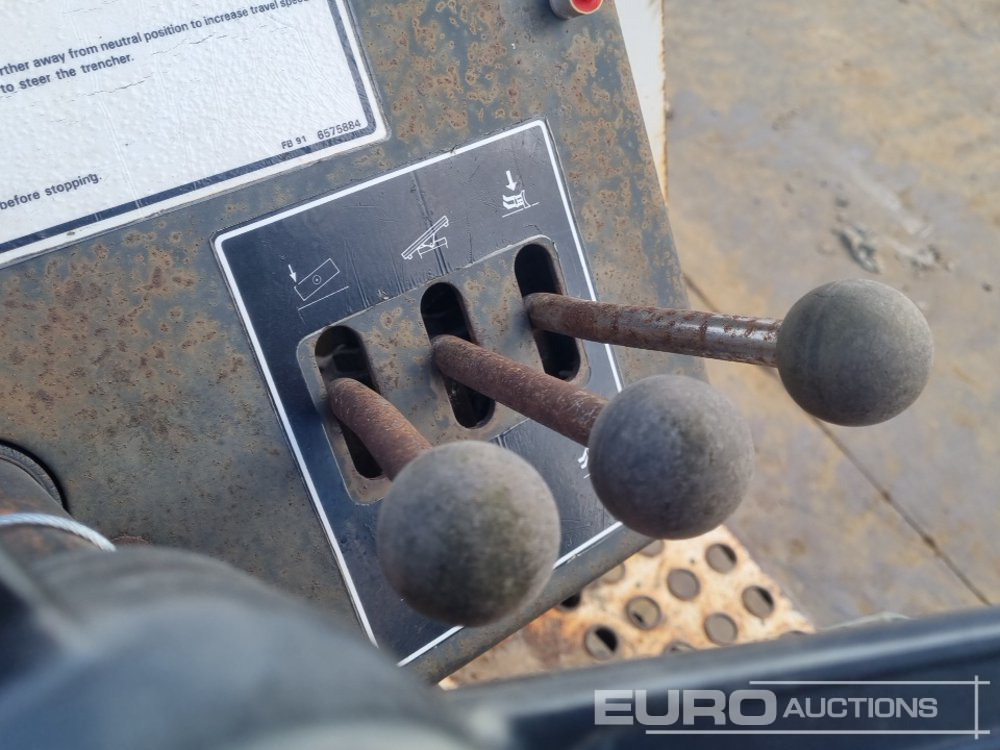 Rýhovač Bobcat 3023: obrázok 37