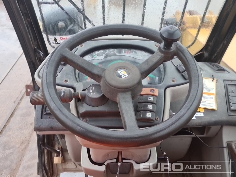 Teleskopický nakladač CAT TH340B: obrázok 37