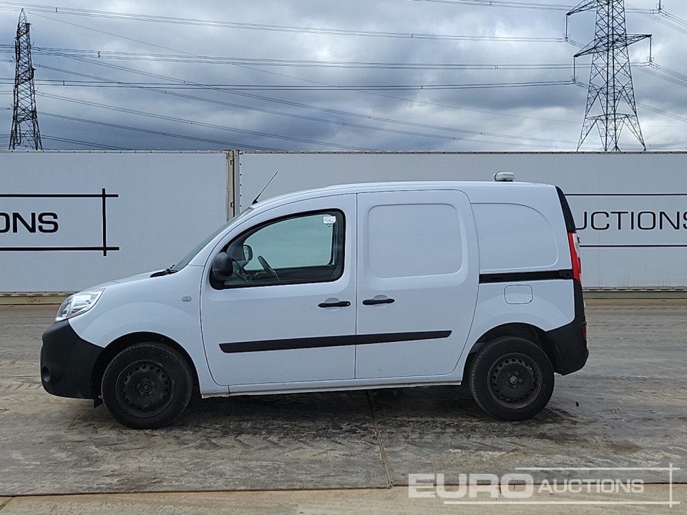 2020 Nissan NV250 - Dodávka: obrázok 2 2020 Nissan NV250 - Dodávka: obrázok 2