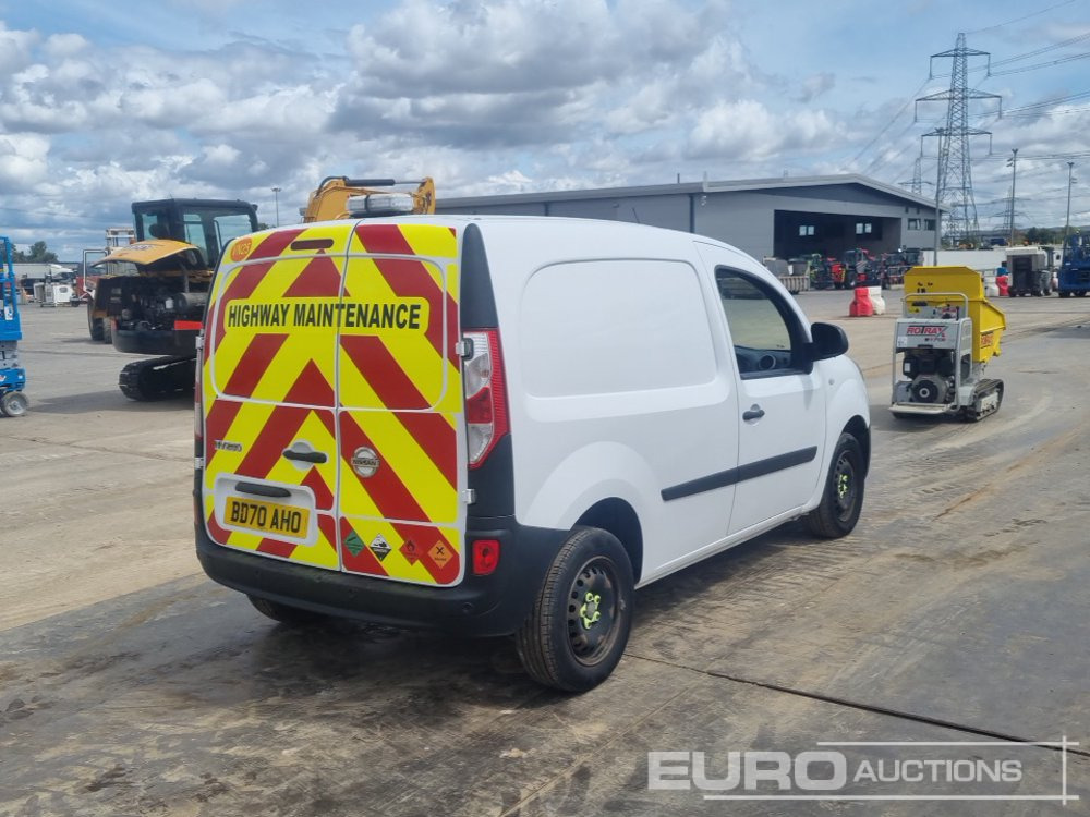 2020 Nissan NV250 - Dodávka: obrázok 5 2020 Nissan NV250 - Dodávka: obrázok 5